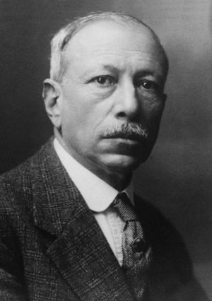 40. Salazar Sousa